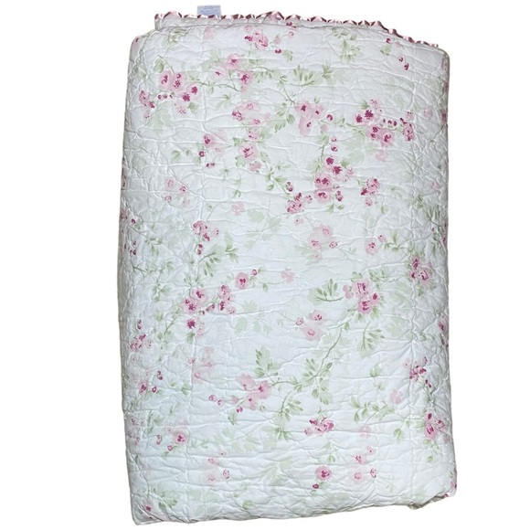 Simply Shabby Chic Full Reversible Quilt Cherry Blossom Pink Satin - Picture 2 of 8